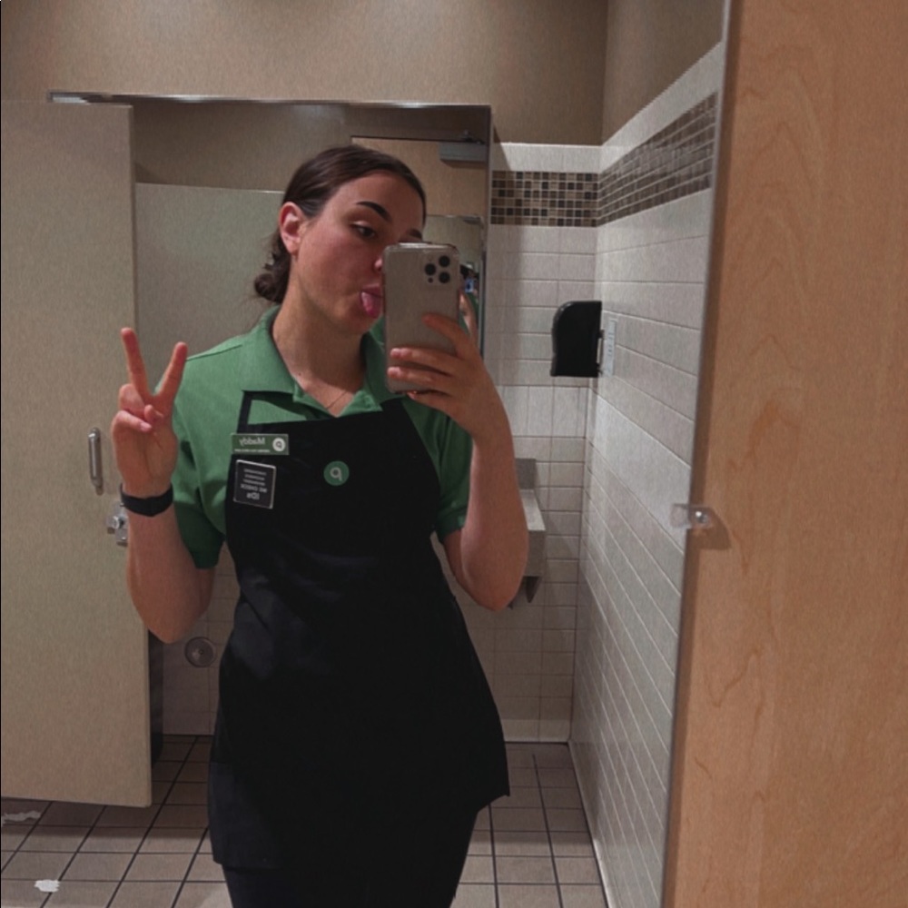 Meet your Posher, Maddy